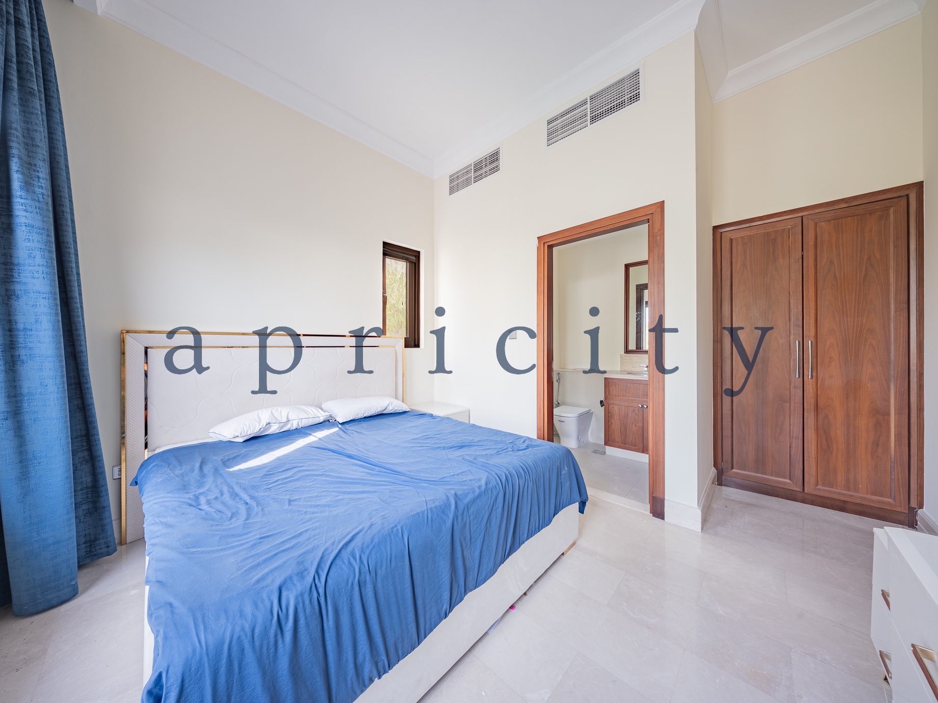 5-bed villa in Aseel, photo 11