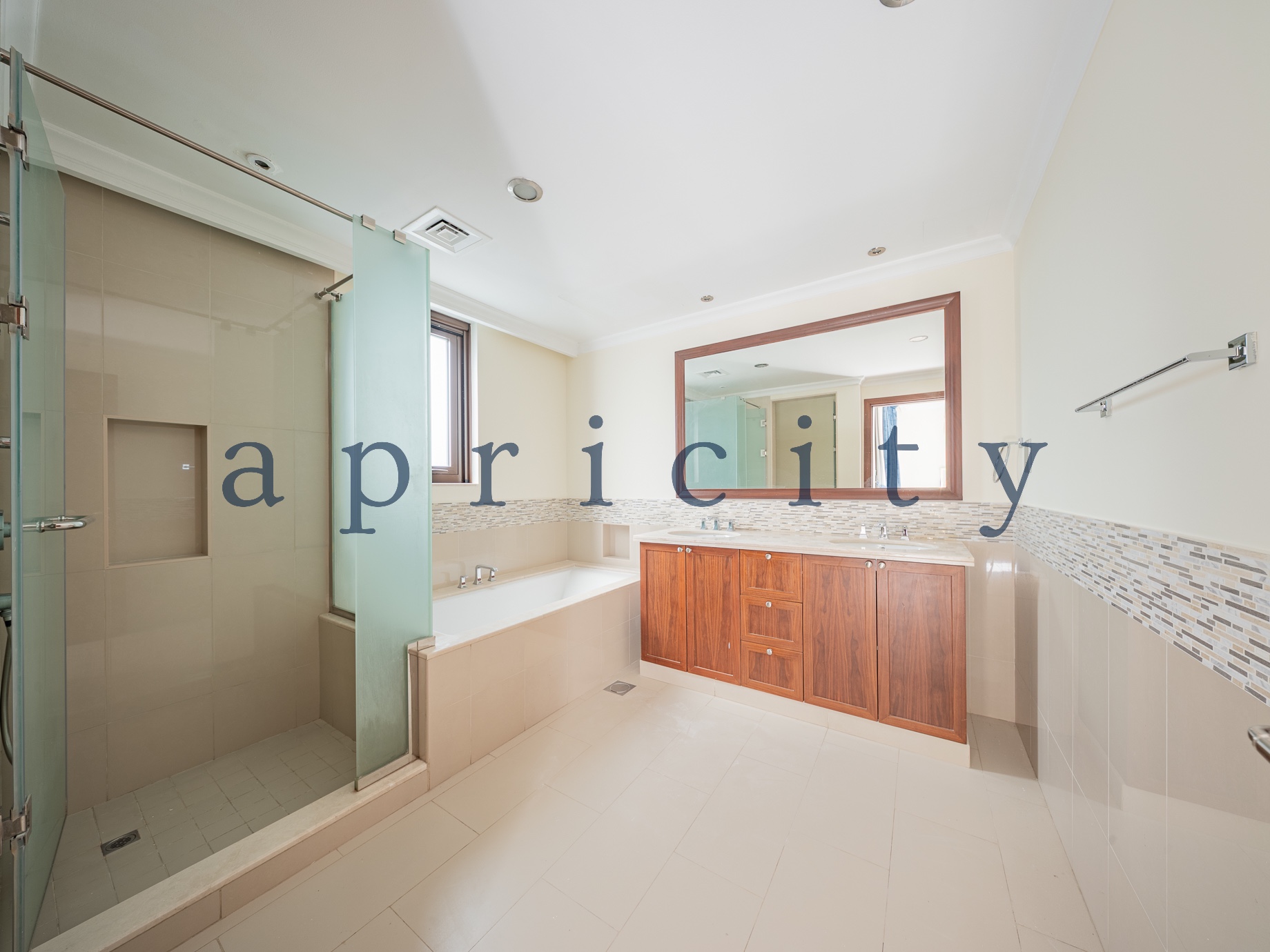 5-bed villa in Aseel, photo 14