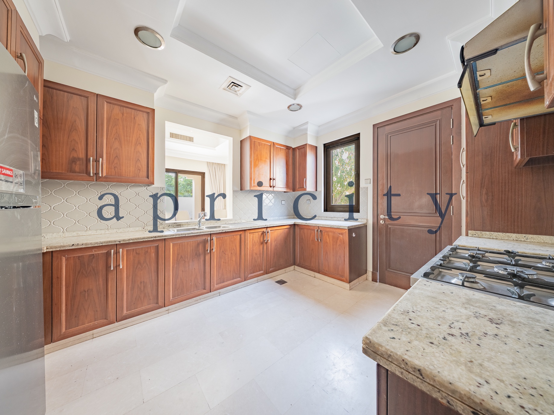 5-bed villa in Aseel, photo 6