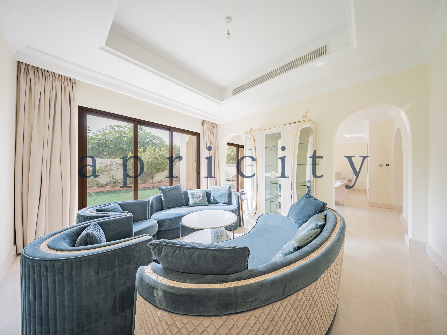 5-bed villa in Aseel, photo 3