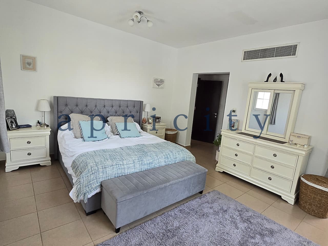 4-bed townhouse in Al Reem 2, photo 8