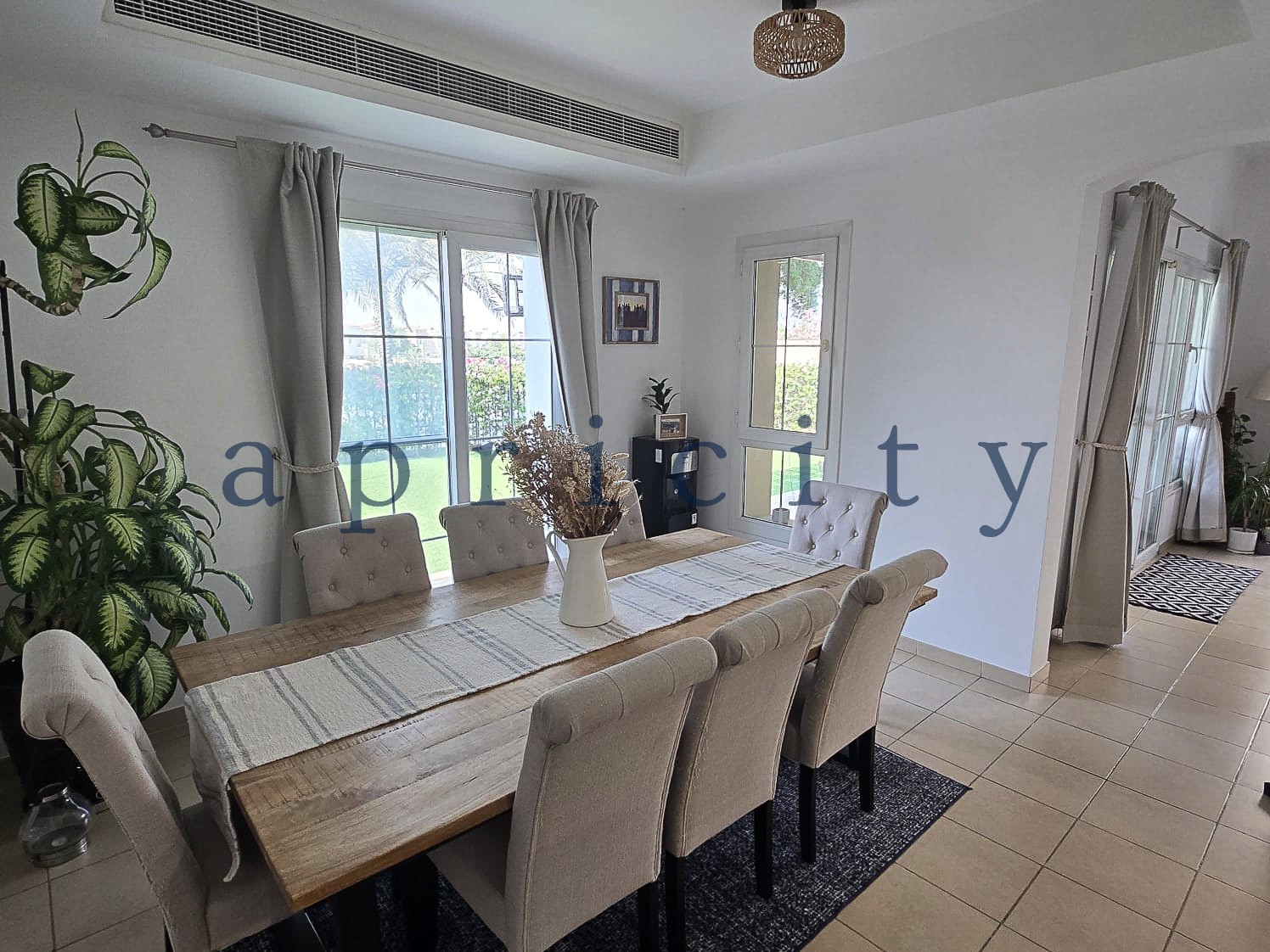 4-bed townhouse in Al Reem 2, photo 5