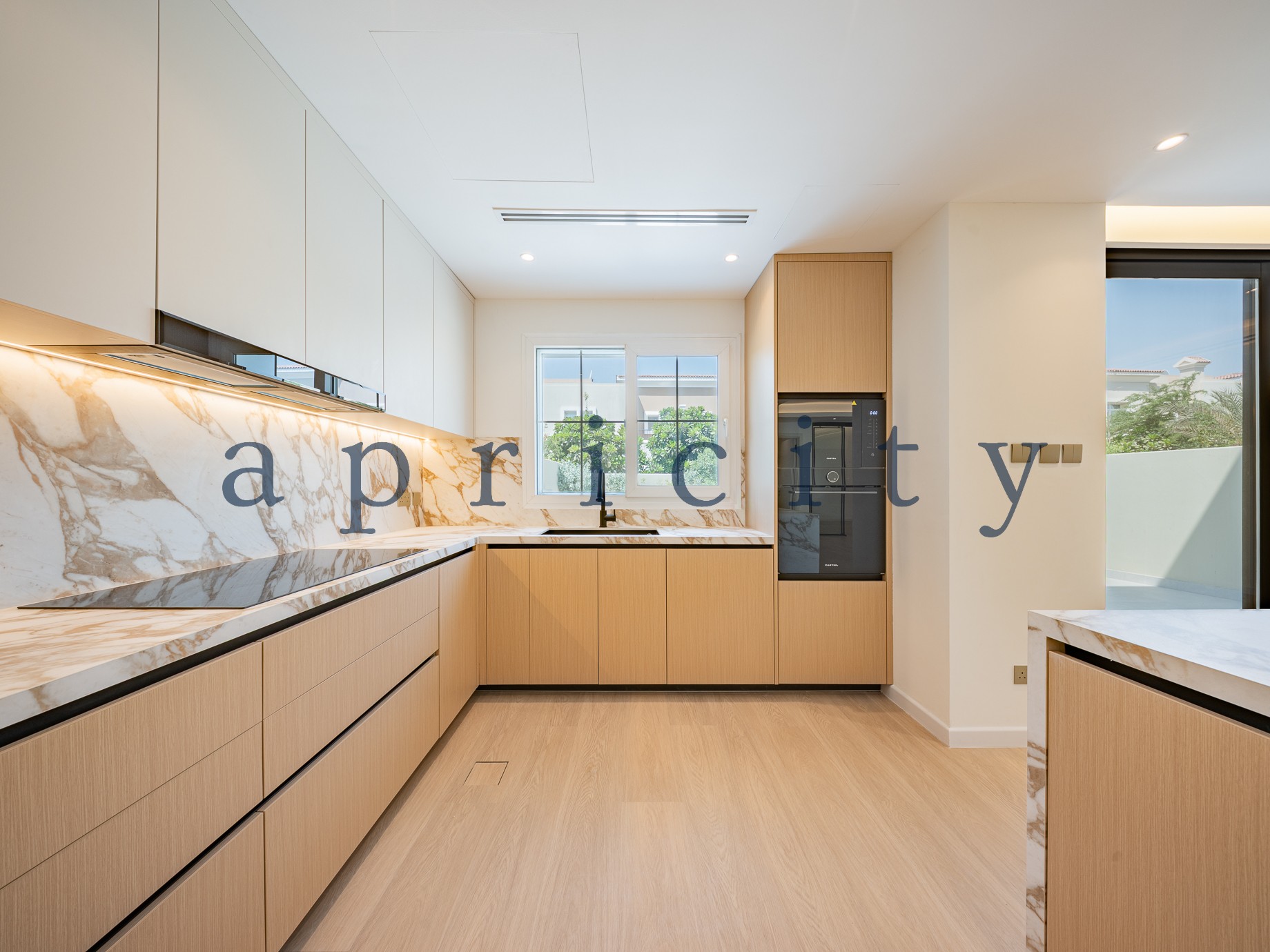3-bed townhouse in Al Reem 3, photo 4