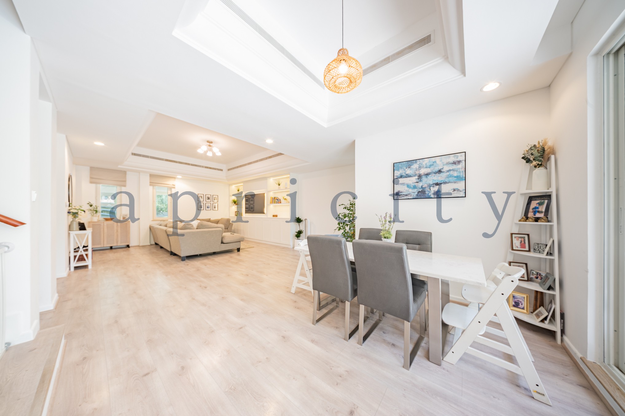 4-bed townhouse in Estella, photo 3