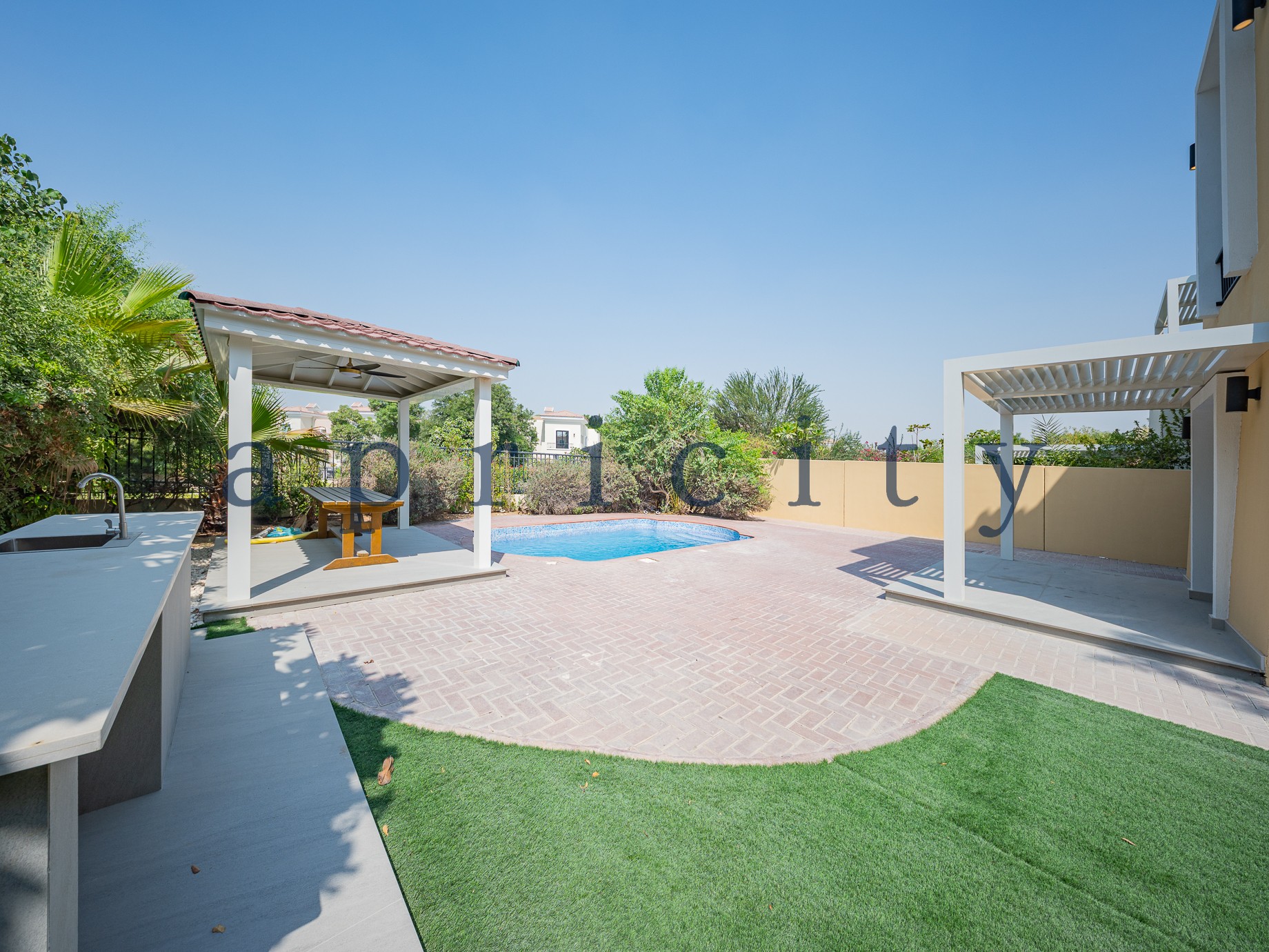 4-bed townhouse in Al Reem 1, photo 15