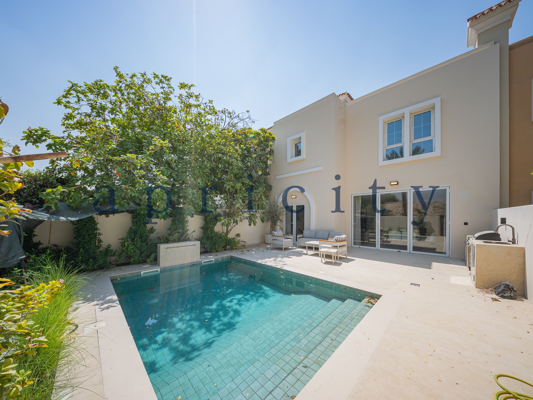 Vacant | 4 Beds All En-Suite | Best Upgraded Unit