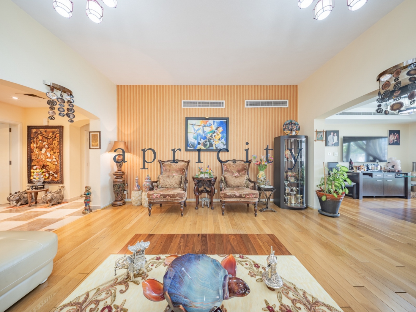 4-bed villa in Zulal, photo 4