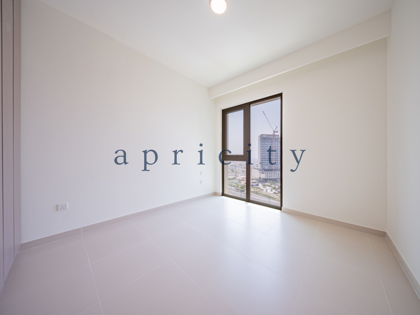 1-bed apartment in Hills Park, photo 9
