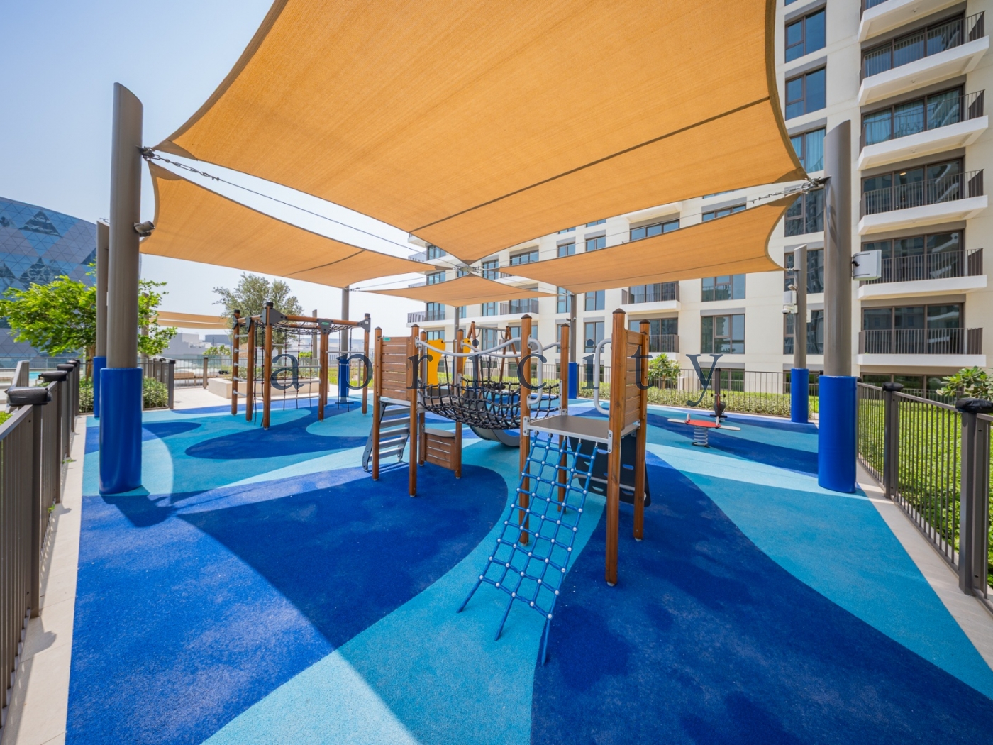 1-bed apartment in Hills Park, photo 13