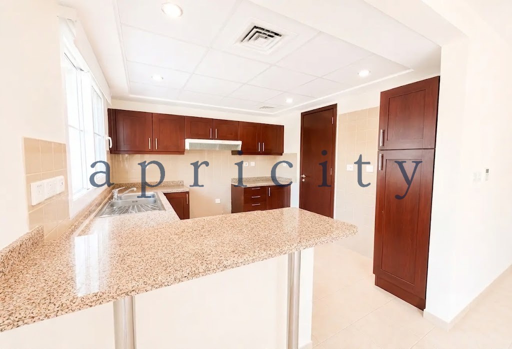 3-bed townhouse in Al Reem 3, photo 4