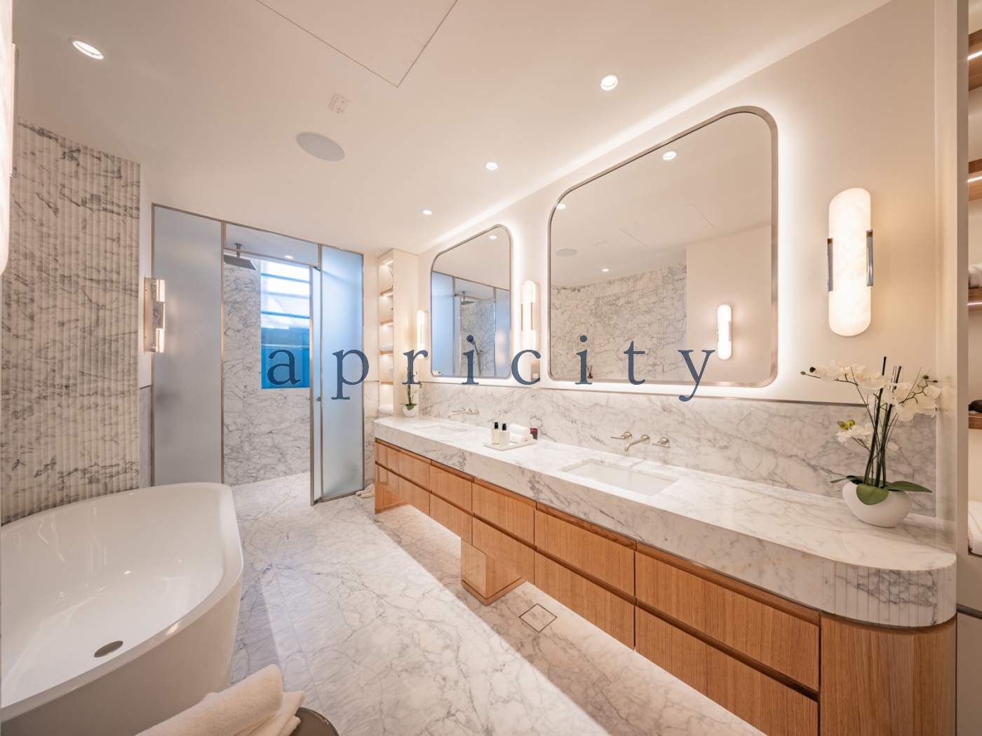 2-bed apartment in Mr. C Residences Downtown, photo 10
