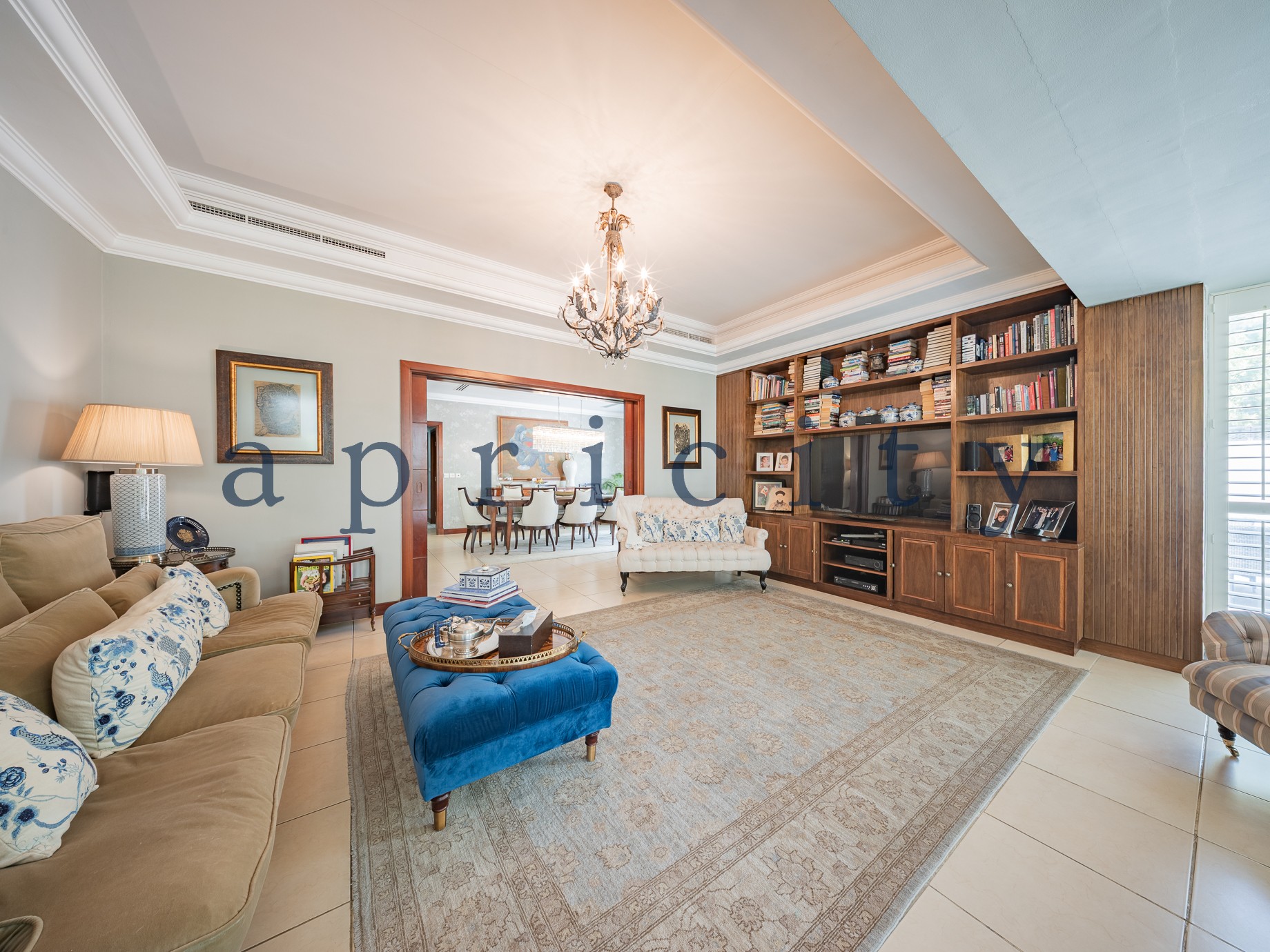 5-bed villa in Saheel 2, photo 9
