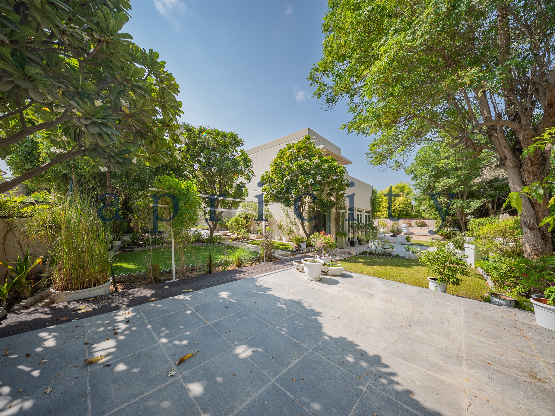5-bed villa in Saheel 2, photo 17