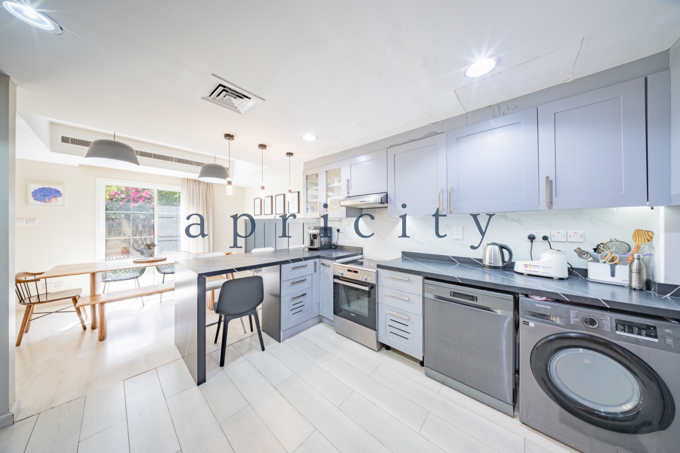 4-bed townhouse in Zulal, photo 11