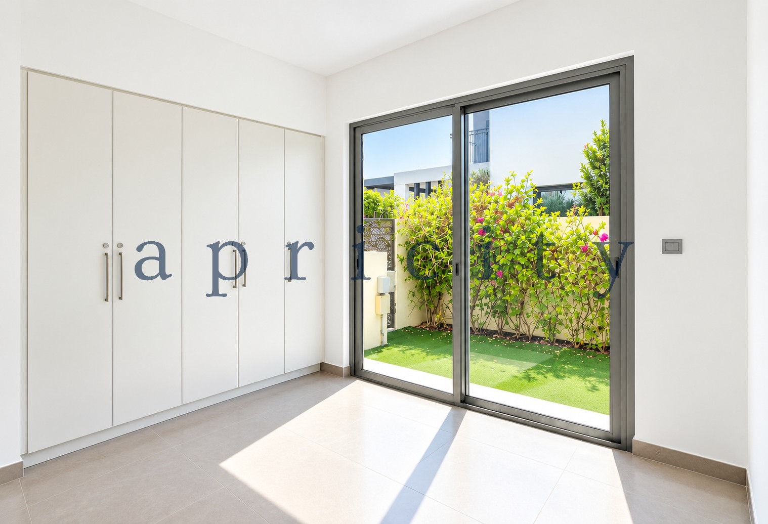 4-bed townhouse in Camelia 1, photo 4