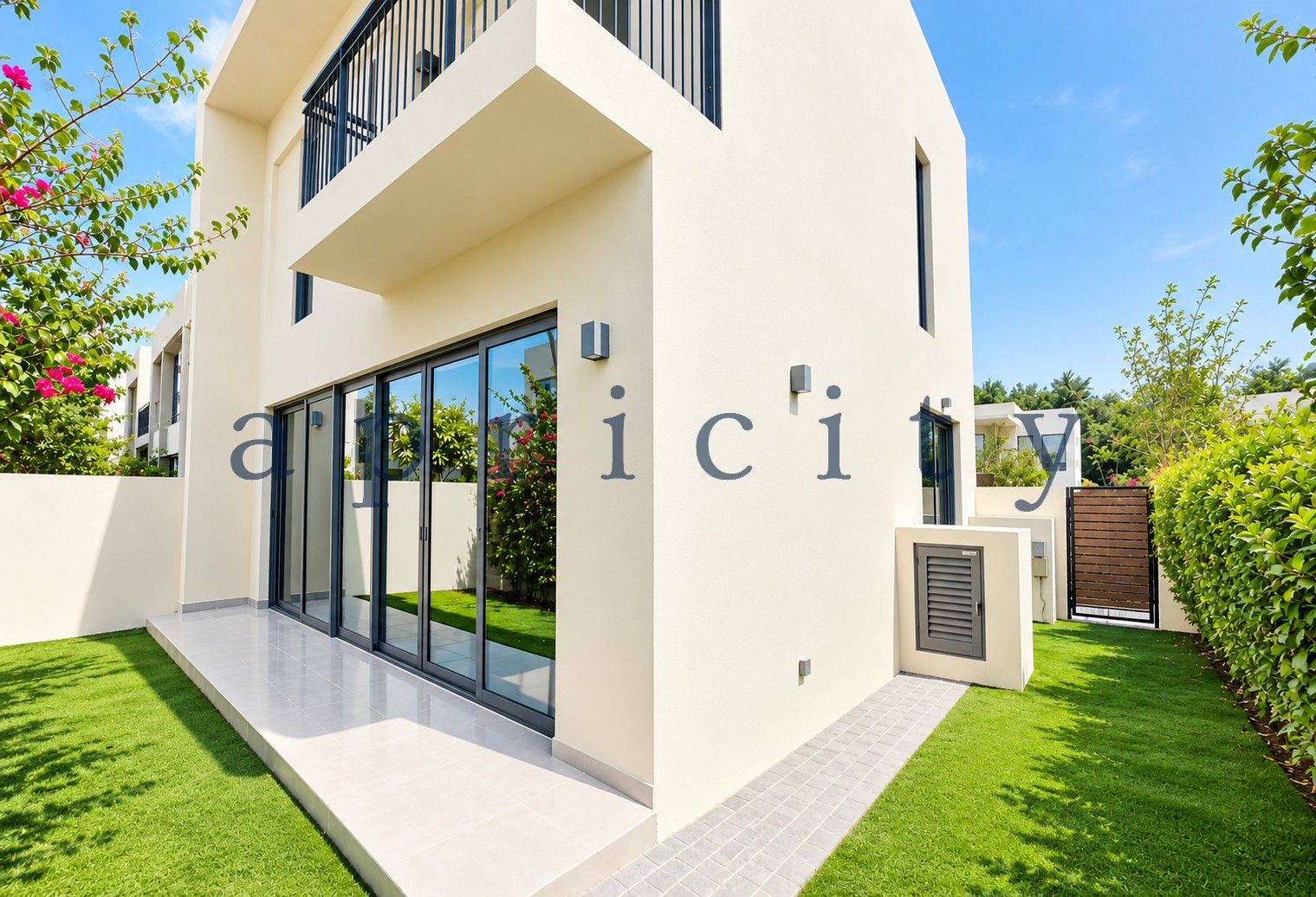 4-bed townhouse in Camelia 1, photo 10