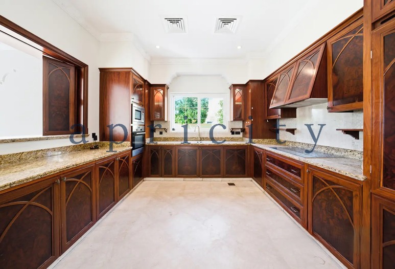 5-bed villa in Polo Homes, photo 9