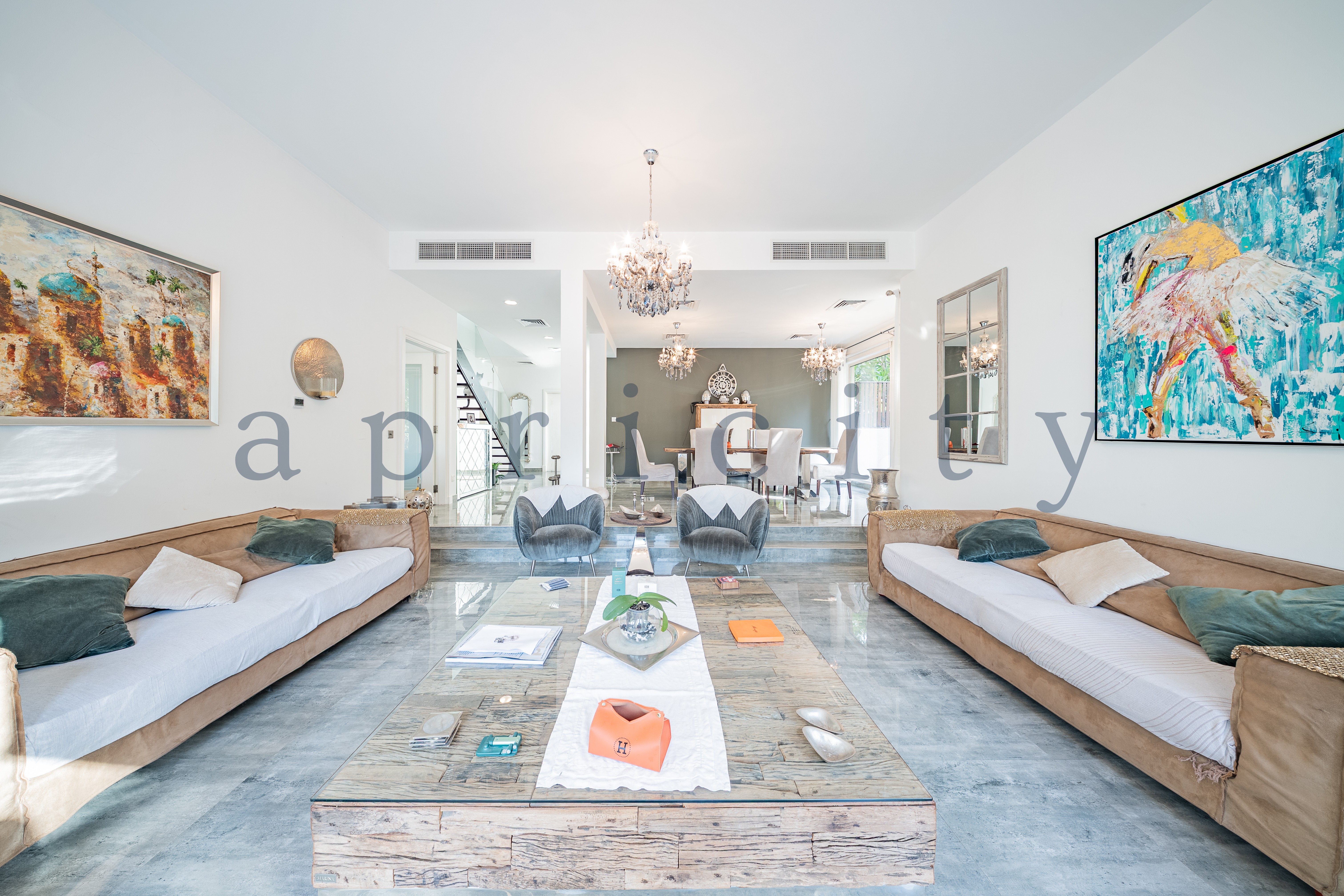 3-bed villa in Saheel 1, photo 3