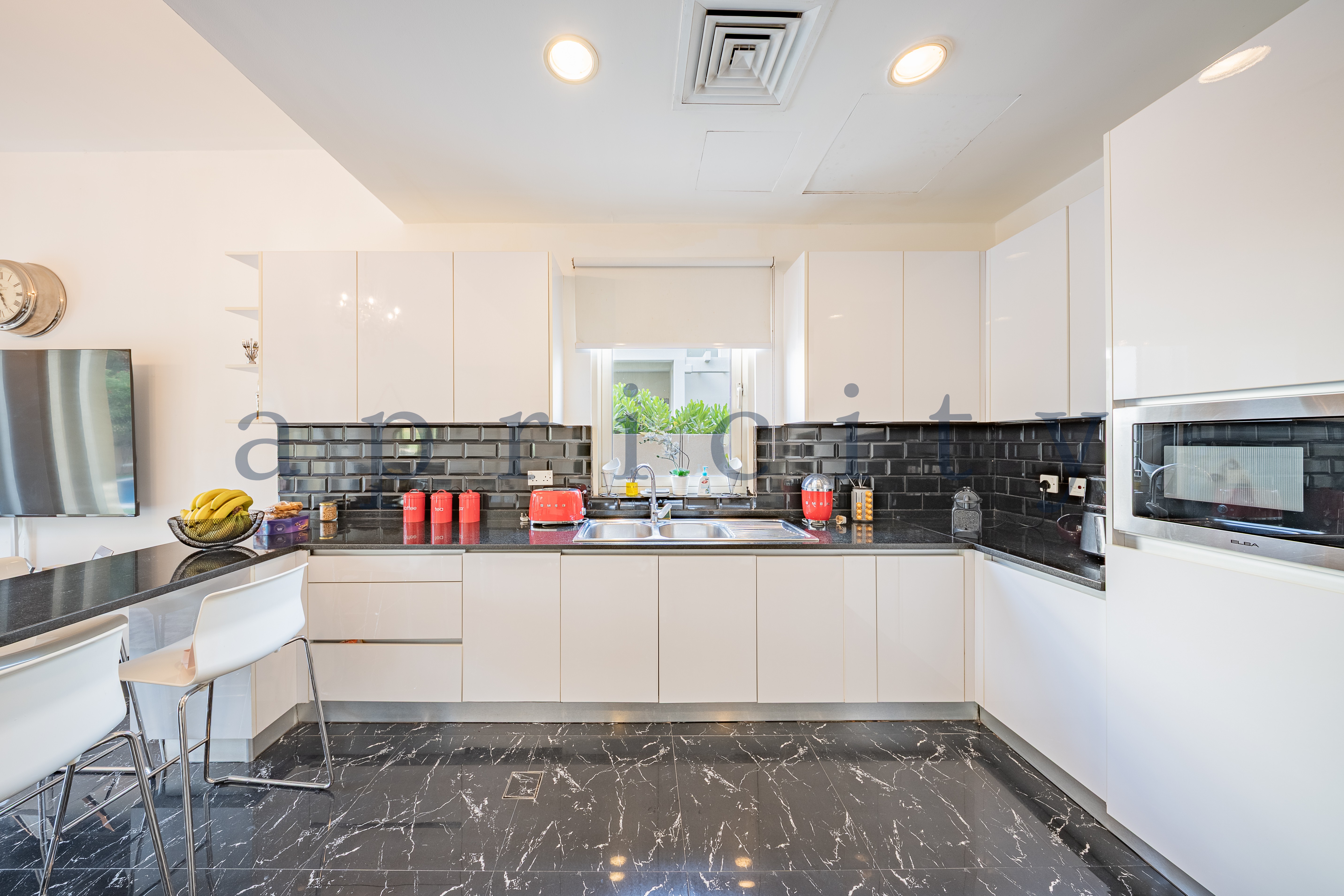 3-bed villa in Saheel 1, photo 7