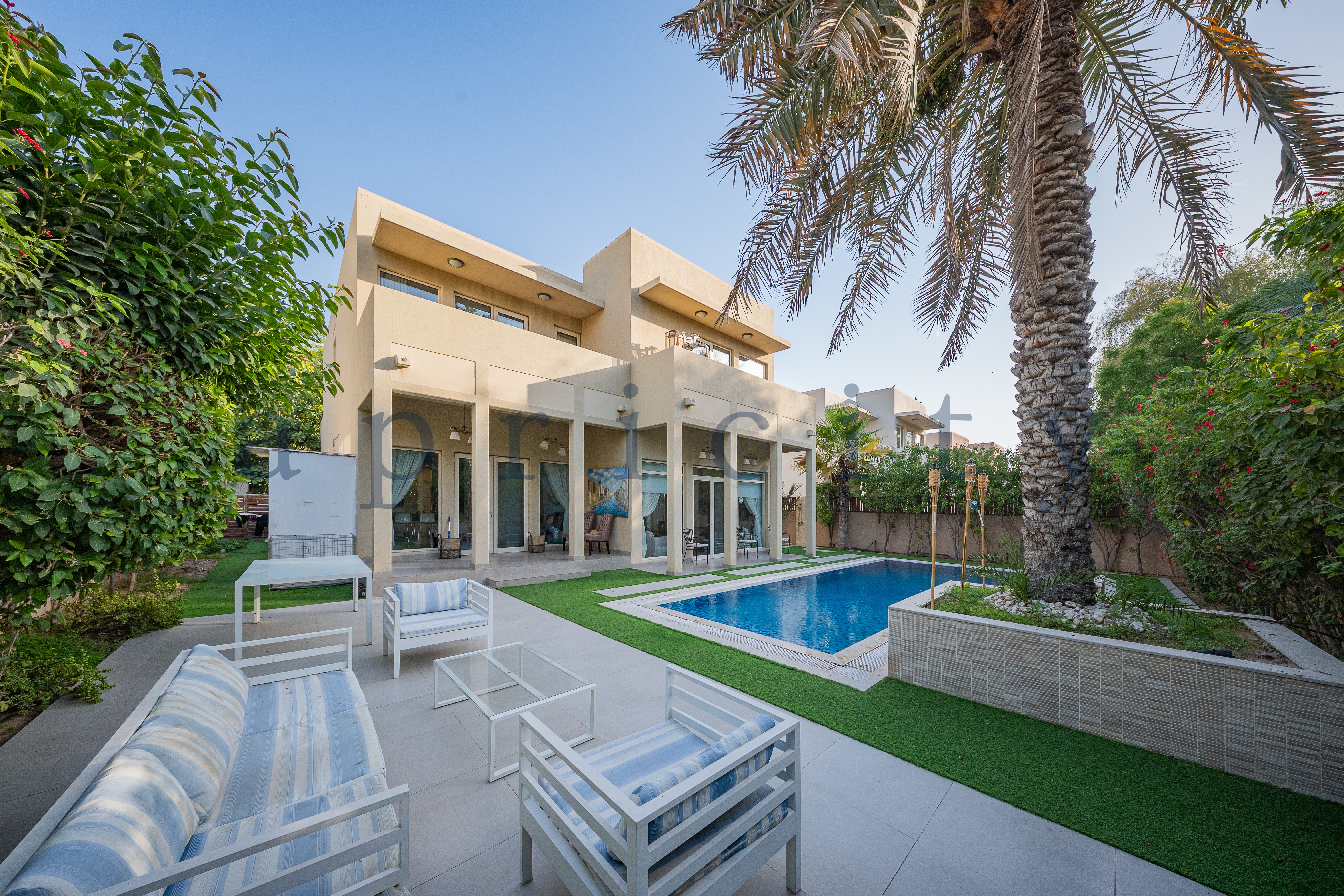 3-bed villa in Saheel 1, photo 13